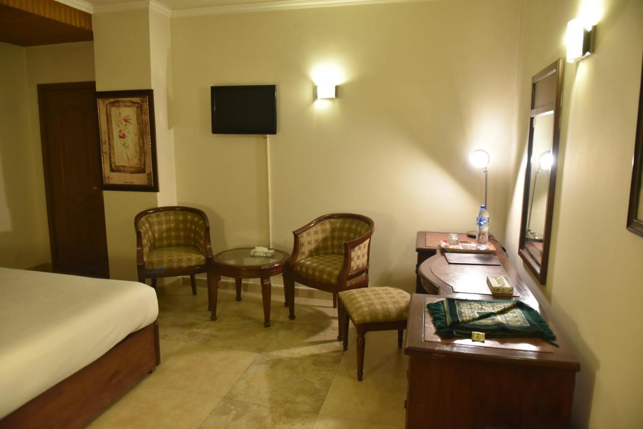 Shalimar Tower Hotel Лахор Экстерьер фото